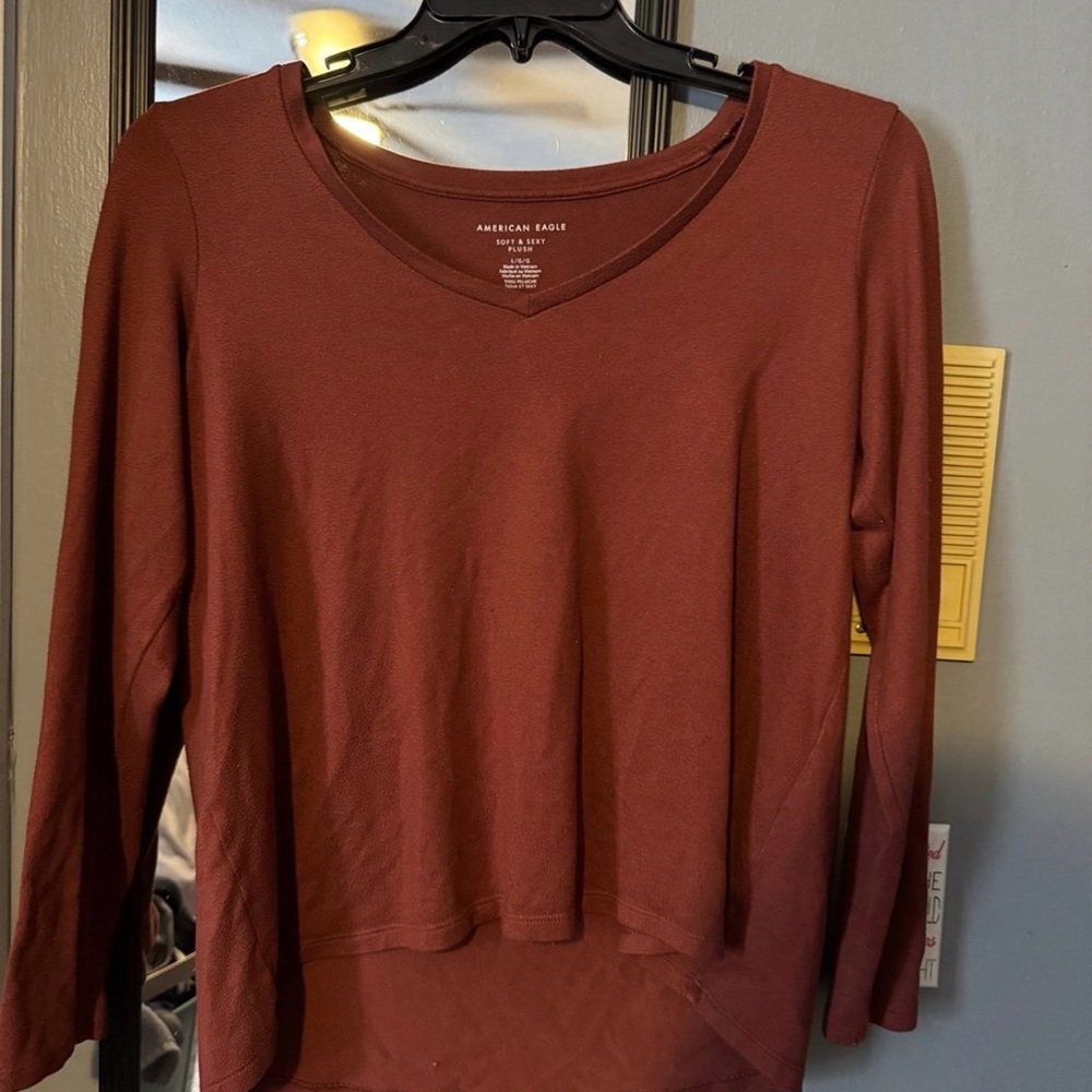 American Eagle Outfitters Women's Long Sleeve V-Neck Top - Rust Brown